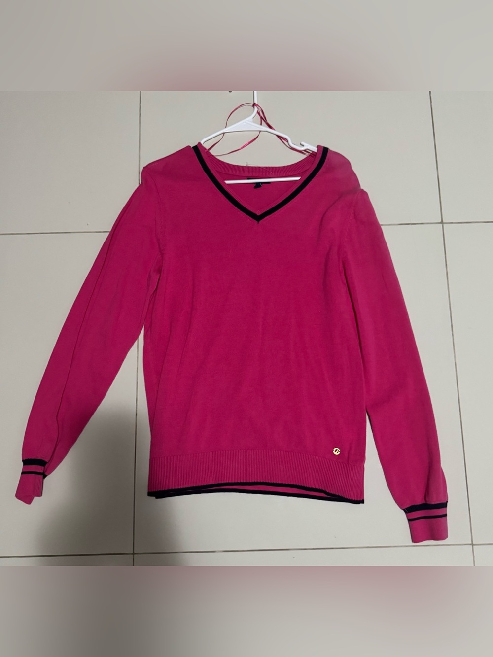Nautica Women's V-Neck Sweater in Fuchsia with Black Trim (NEVER USED)